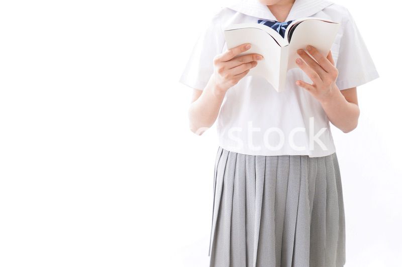 自習をする学生