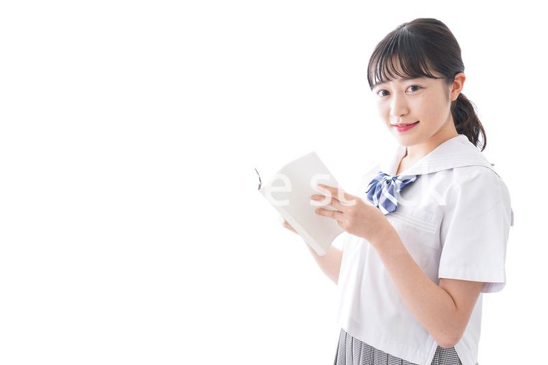 自習をする学生