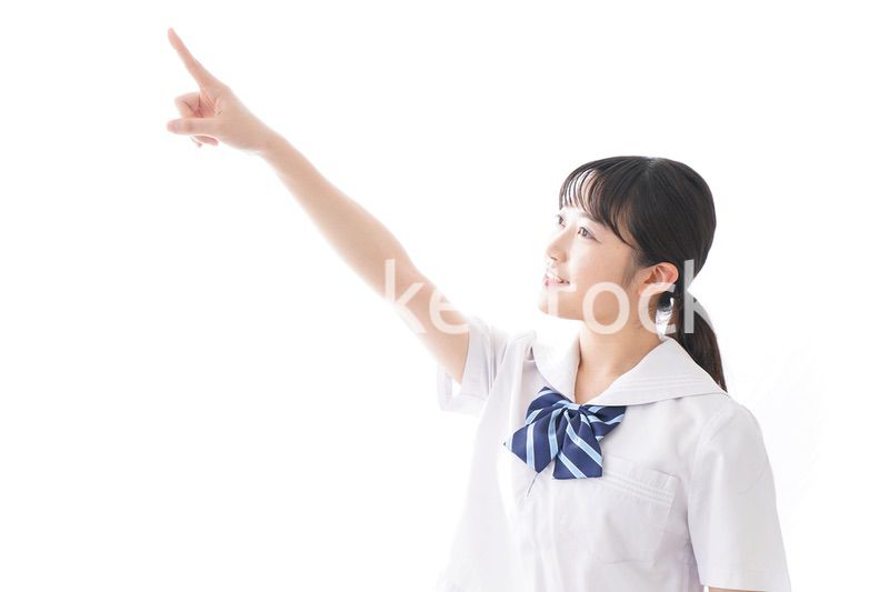 将来を指差す学生