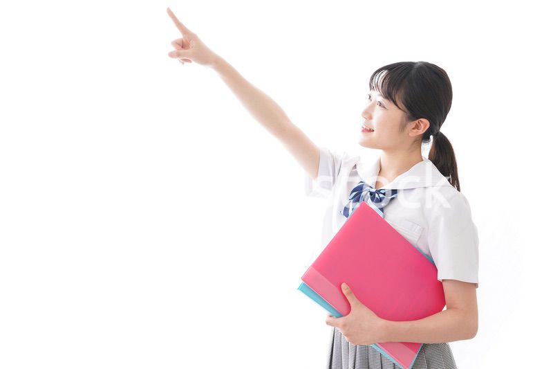 将来を指差す学生