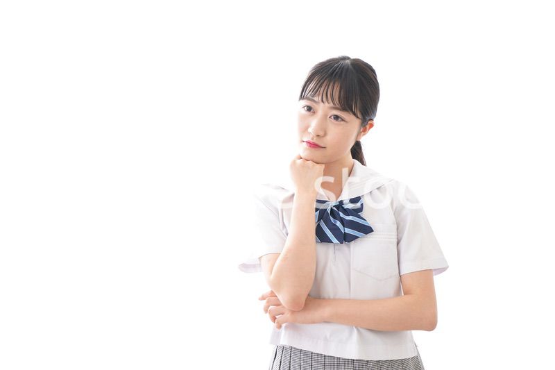 悩む学生