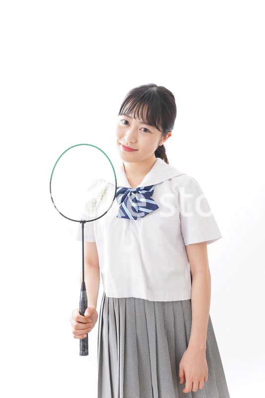 部活をする学生