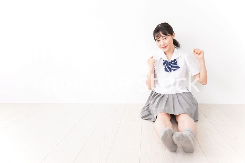 笑顔の若い学生