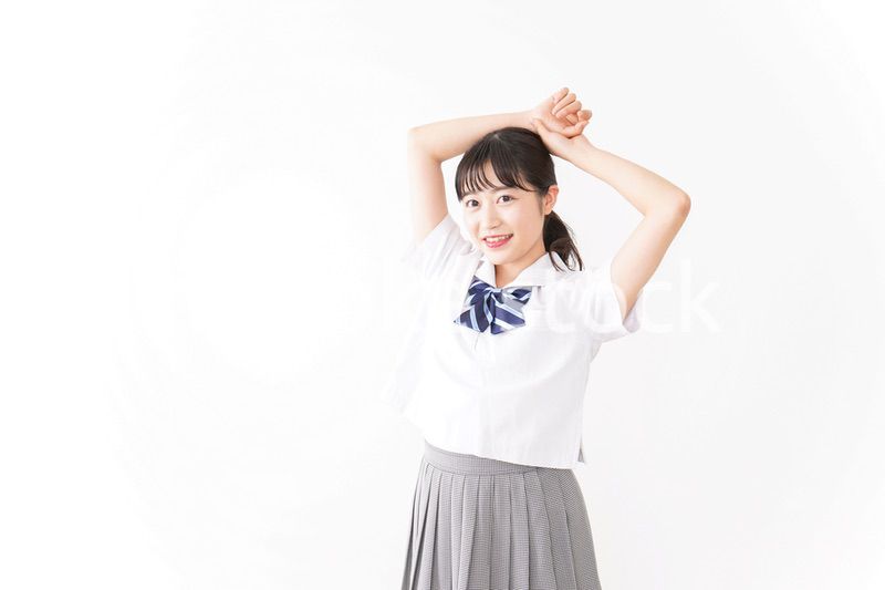 笑顔の若い学生