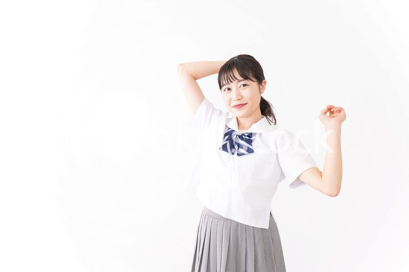 笑顔の若い学生