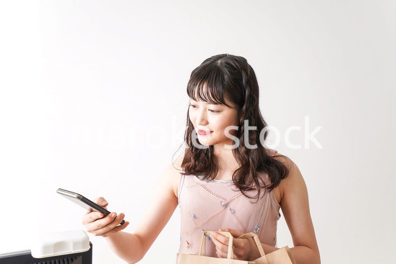 キャッシュレス・スマホ決済・クレジットカード決済イメージ