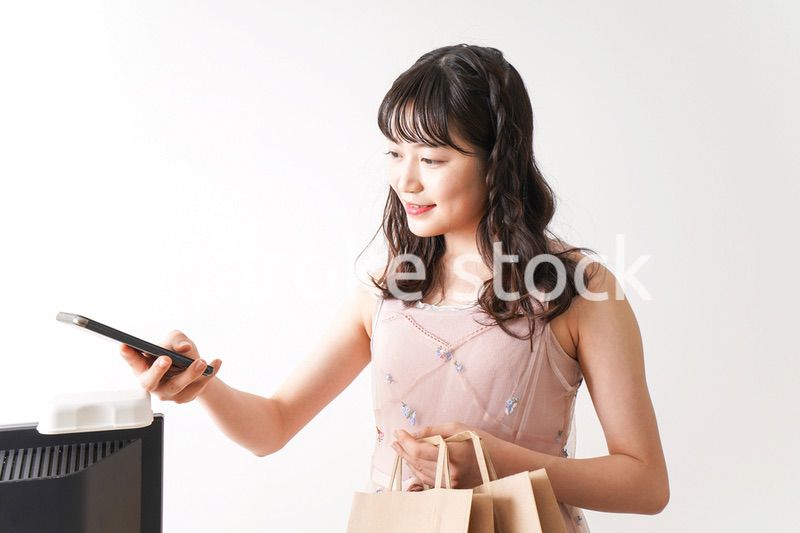 キャッシュレス・スマホ決済・クレジットカード決済イメージ