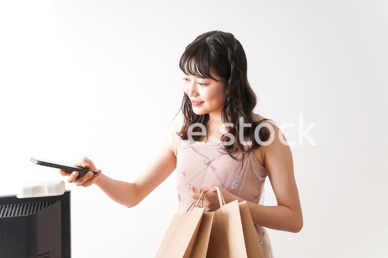 キャッシュレス・スマホ決済・クレジットカード決済イメージ