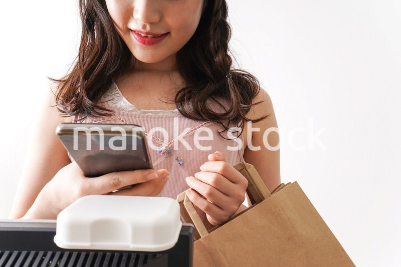 キャッシュレス・スマホ決済・クレジットカード決済イメージ