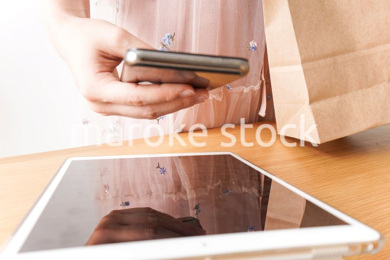 キャッシュレス・スマホ決済・クレジットカード決済イメージ