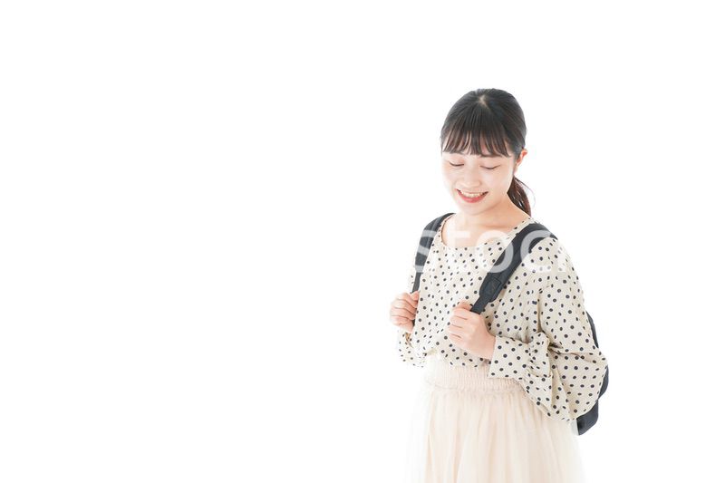 笑顔の若い女性ポートレート