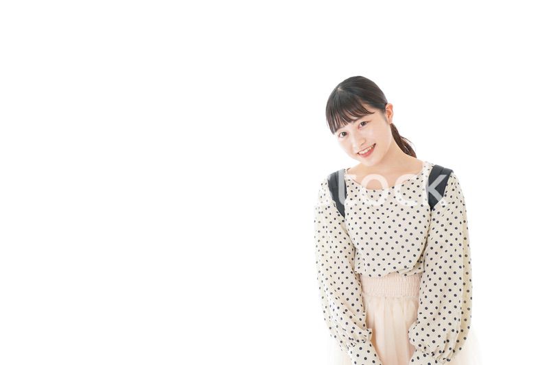 笑顔の若い女性ポートレート