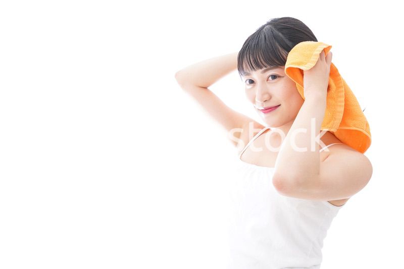 お風呂上がりの女性