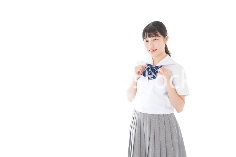 制服姿の女子学生ポートレート