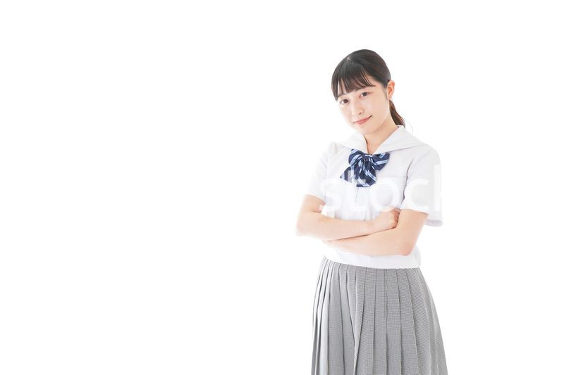 制服姿の女子学生ポートレート
