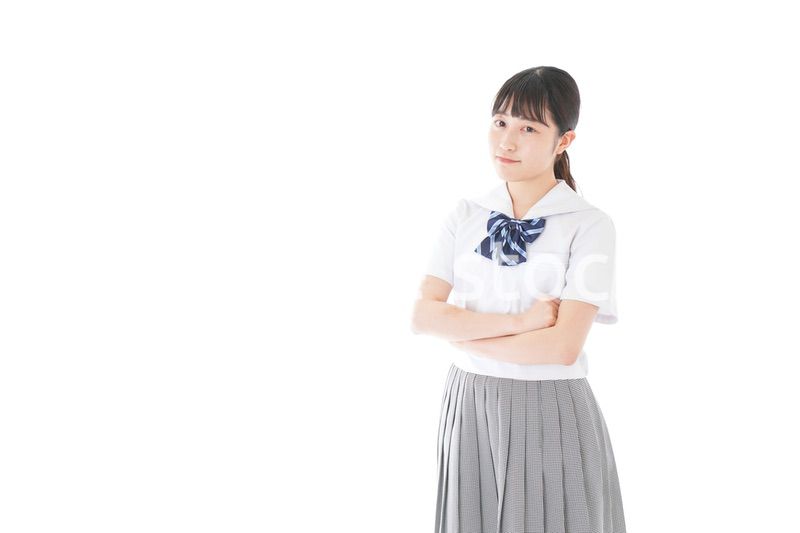 制服姿の女子学生ポートレート