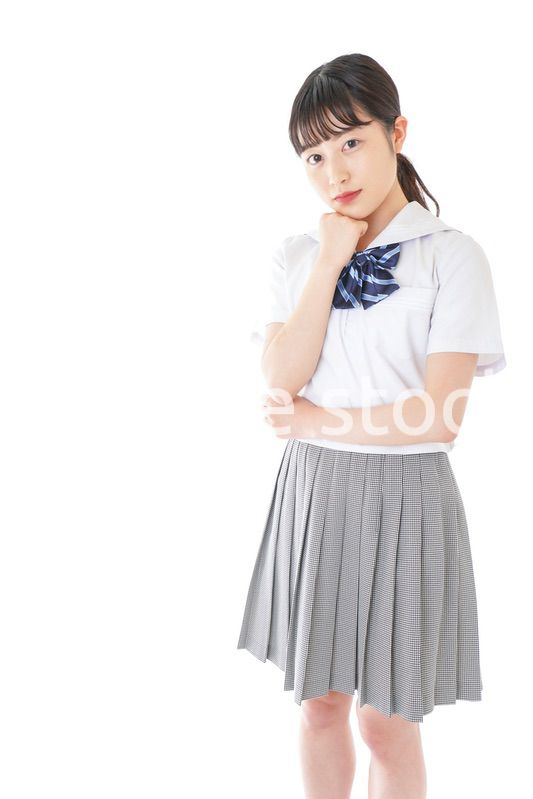 考え事をする学生