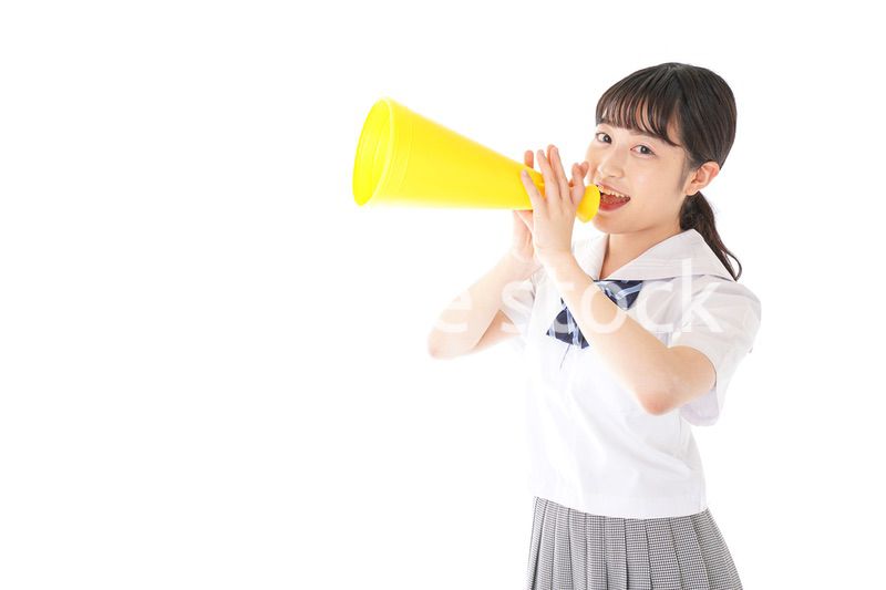 応援をする学生