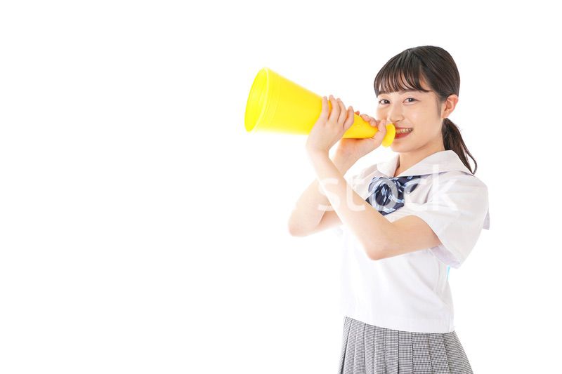 応援をする学生