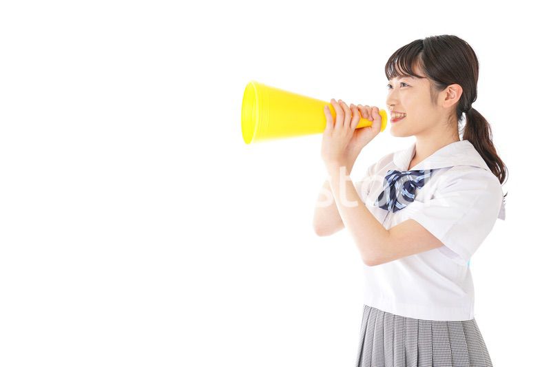 応援をする学生