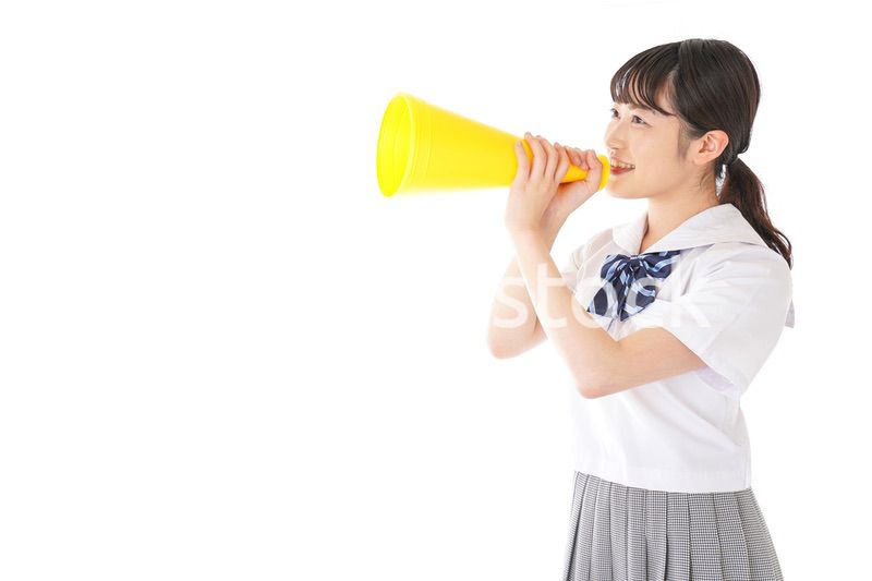 応援をする学生