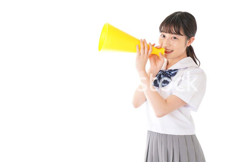 応援をする学生