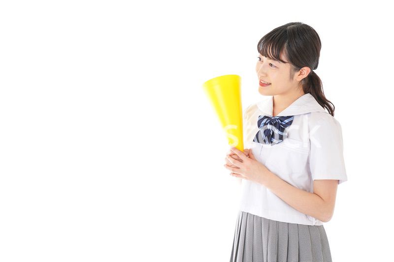 応援をする学生