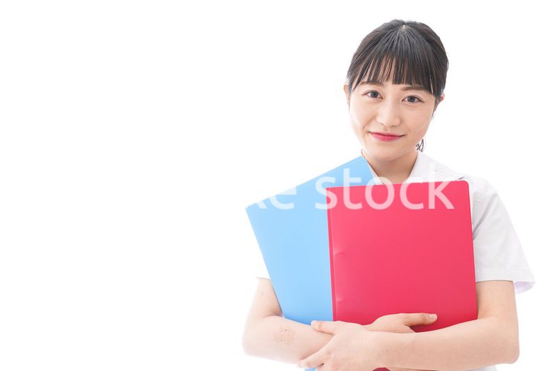 テキストを持つ学生