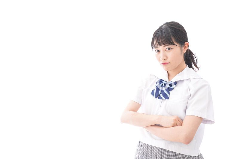 怒る女子学生