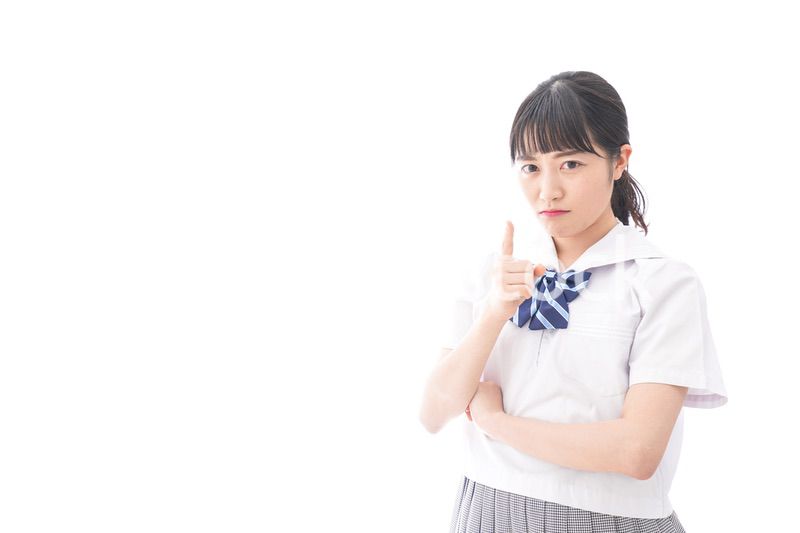 怒る女子学生