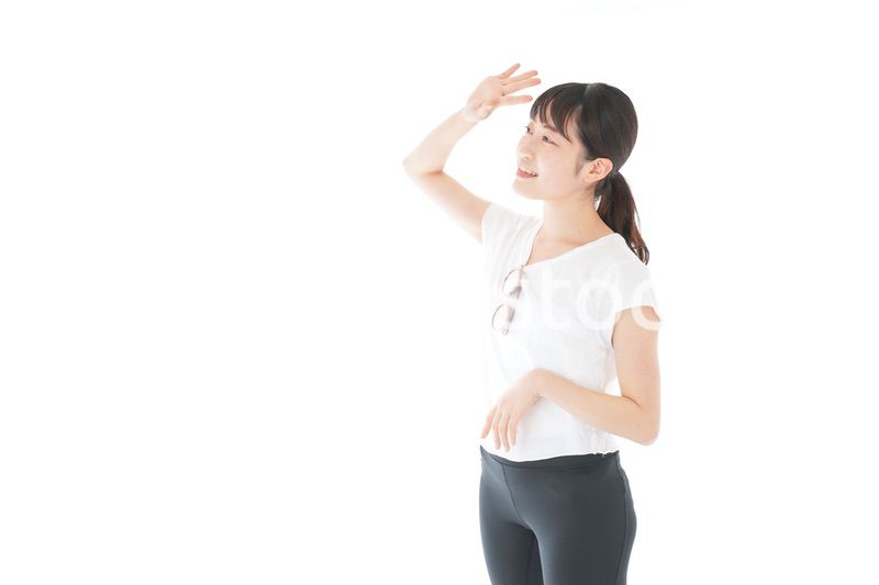 サングラスをかけた女性・リゾートイメージ