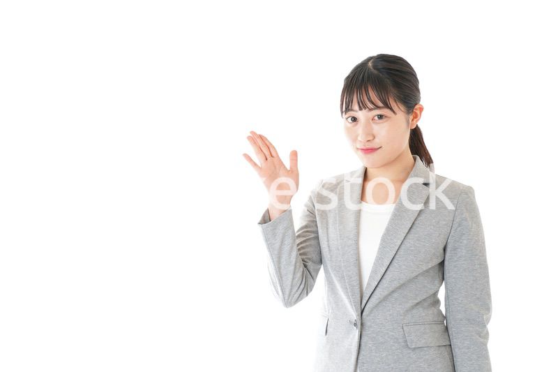 ポイントを指差すビジネスウーマン