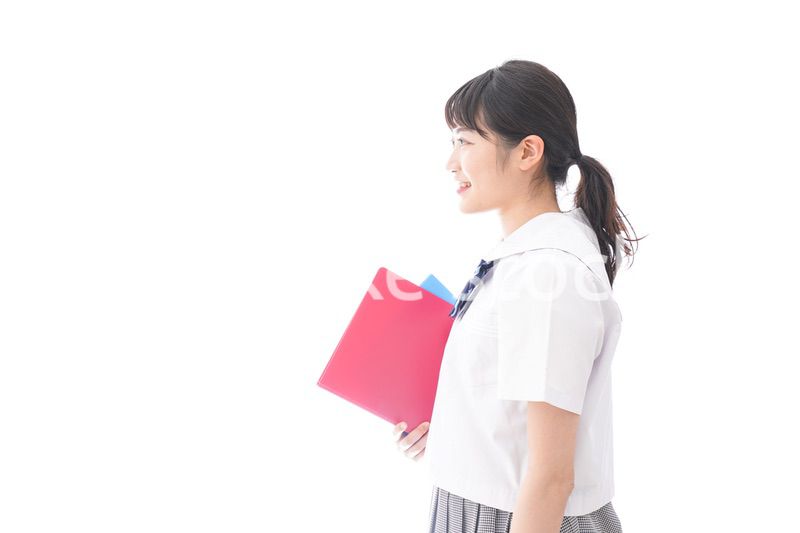 テキストを持つ学生