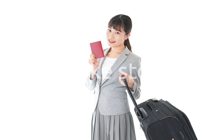海外出張に行くビジネスウーマン