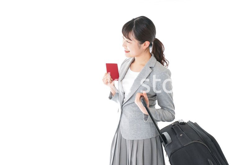海外出張に行くビジネスウーマン
