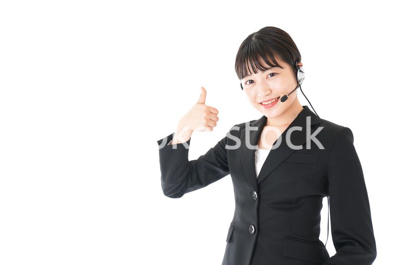 若い女性オペレーター・同時通訳イメージ