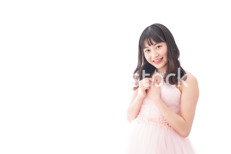 ドレスを着た若い花嫁