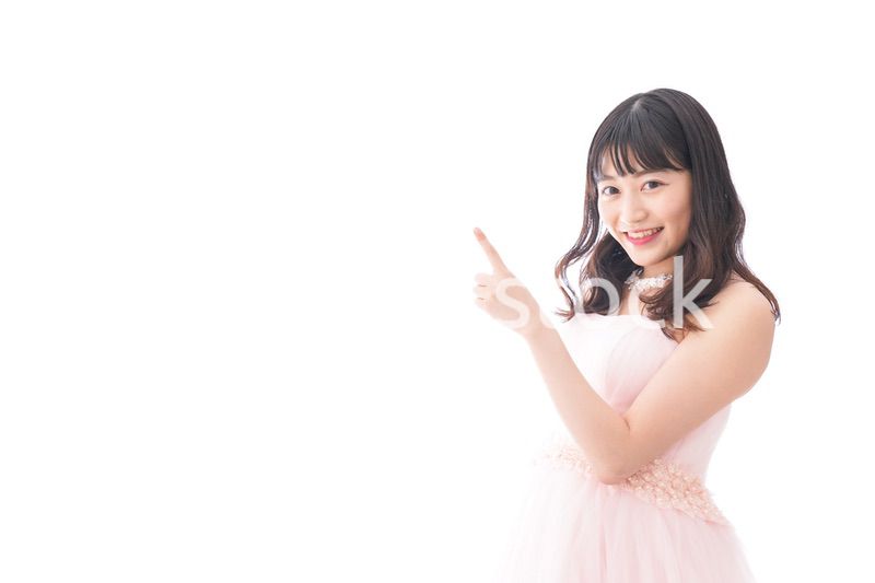 ポイントを指差す若い花嫁