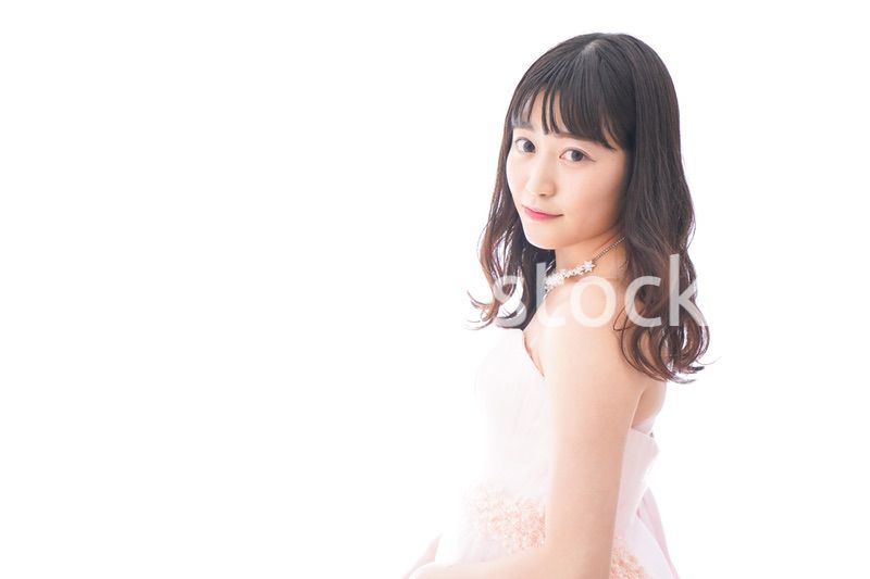 ドレスを着た若い花嫁