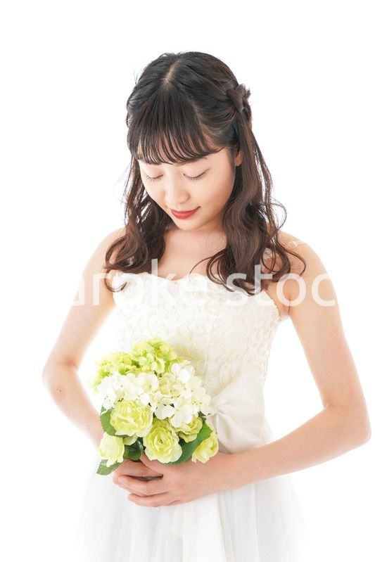 ブーケを持つ花嫁