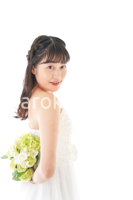 ブーケを持つ花嫁
