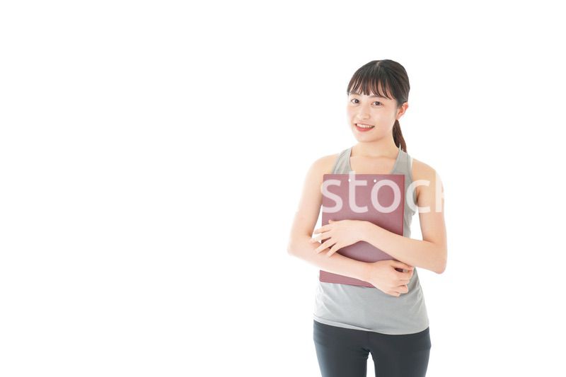 スポーツウェアを着た若い女性