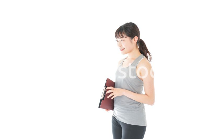 スポーツウェアを着た若い女性