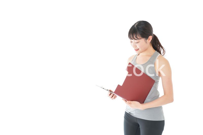 スポーツウェアを着た若い女性