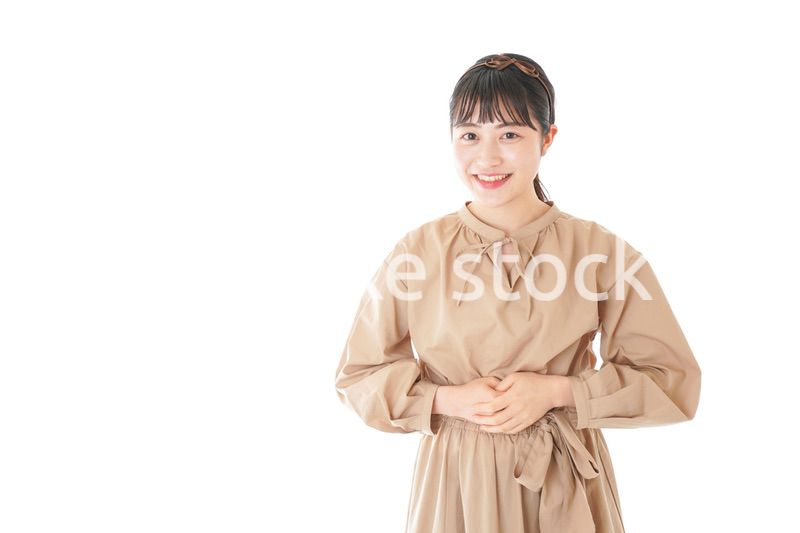 笑顔の若い女性ポートレート