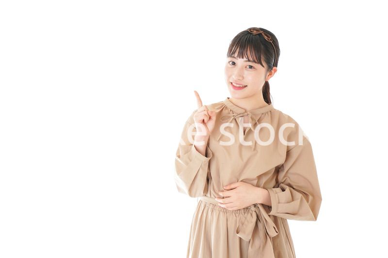 笑顔の若い女性ポートレート