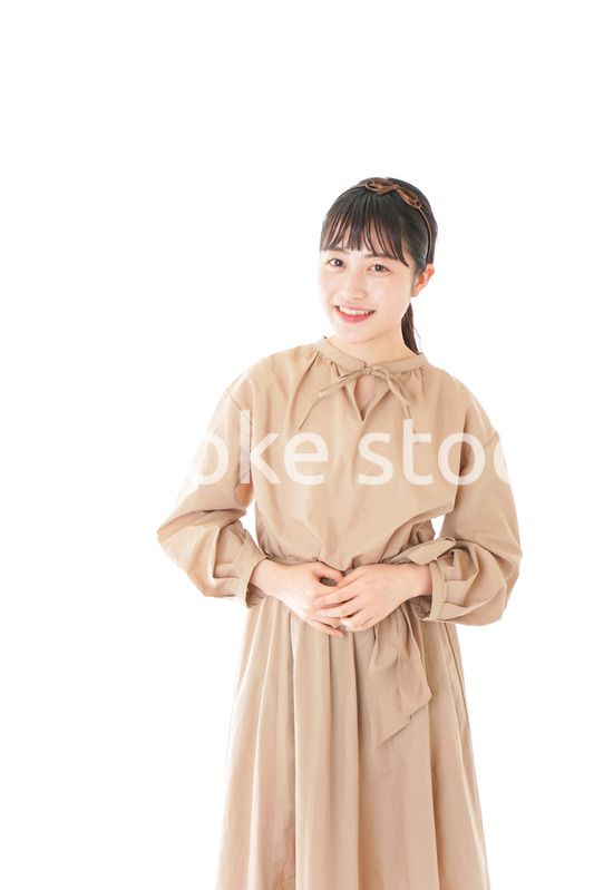 笑顔の若い女性ポートレート