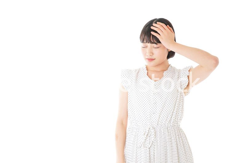 高熱を出す若い女性