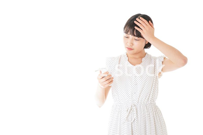 高熱を出す若い女性