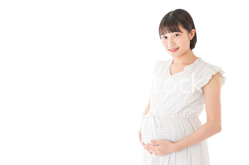 妊娠した若い女性